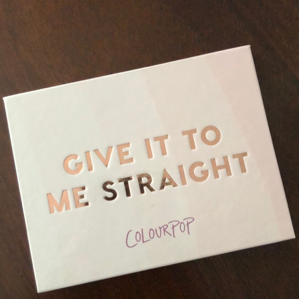 Colourpop eyeshadow palette